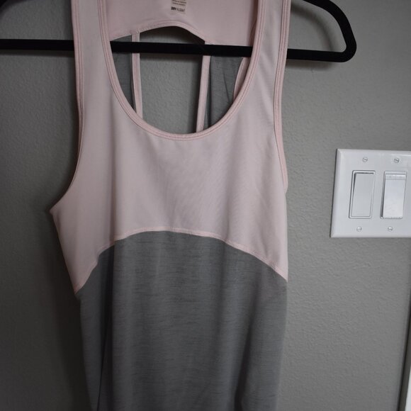 Roxy "Dry Flight" Workout Tank, S, Pink and Gray - Picture 1 of 5
